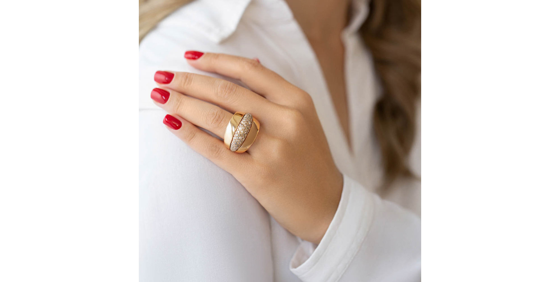 Prsten s bílými a hnědými diamanty Augusta