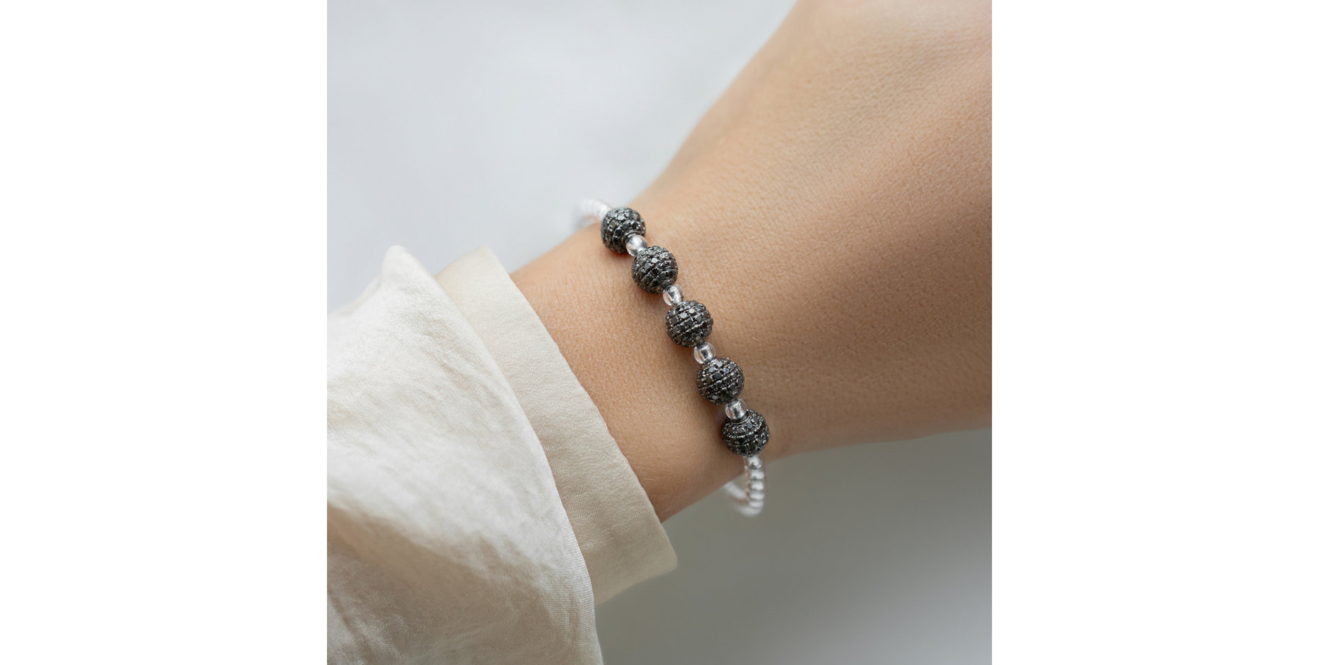 Náramek s černými diamanty Barboritta