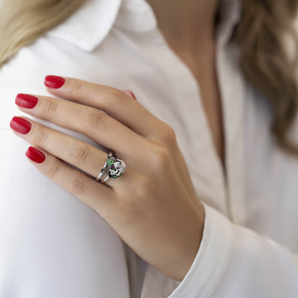 Prsten s černými a bílými diamanty, safíry a granáty Frog Twins