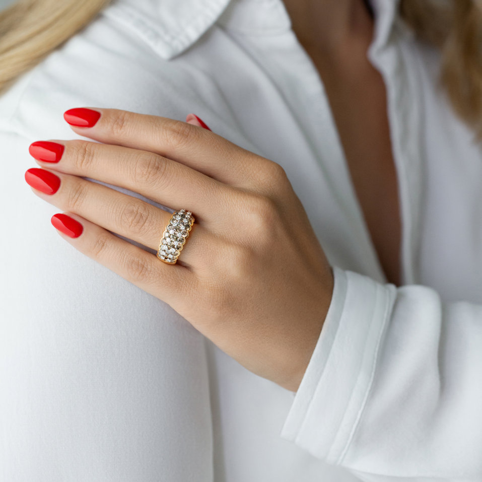 Prsten s bílými a hnědými diamanty Posh Haeven