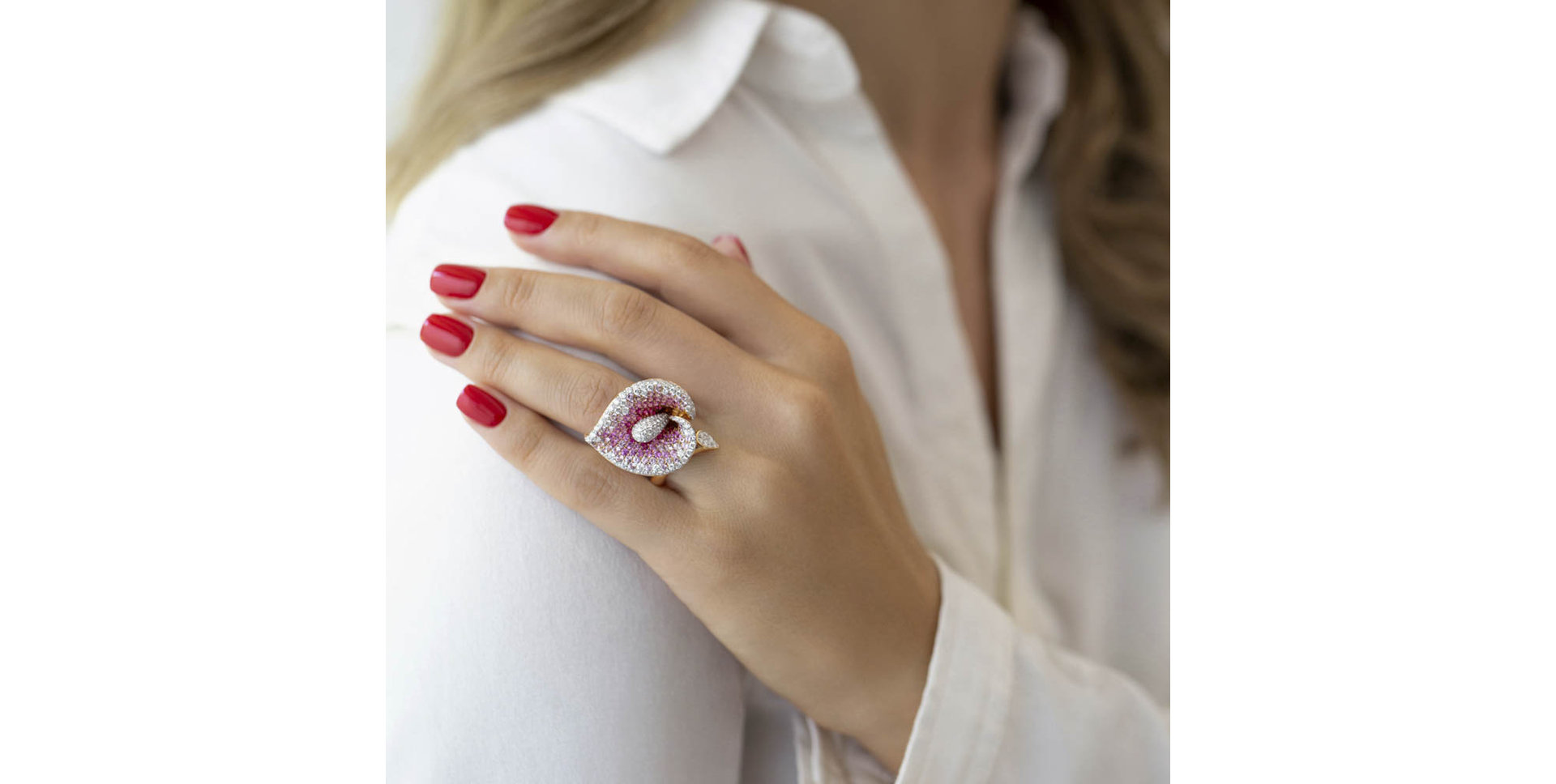 Prsten s diamanty a safíry Ice Lily