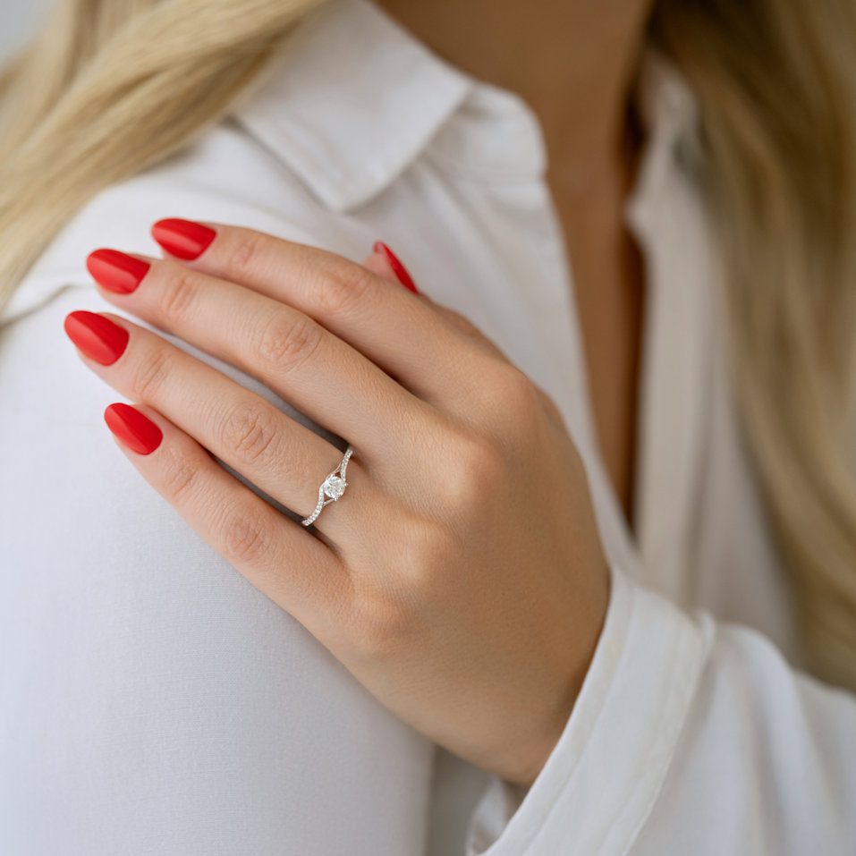 Prsten s diamanty Romanette