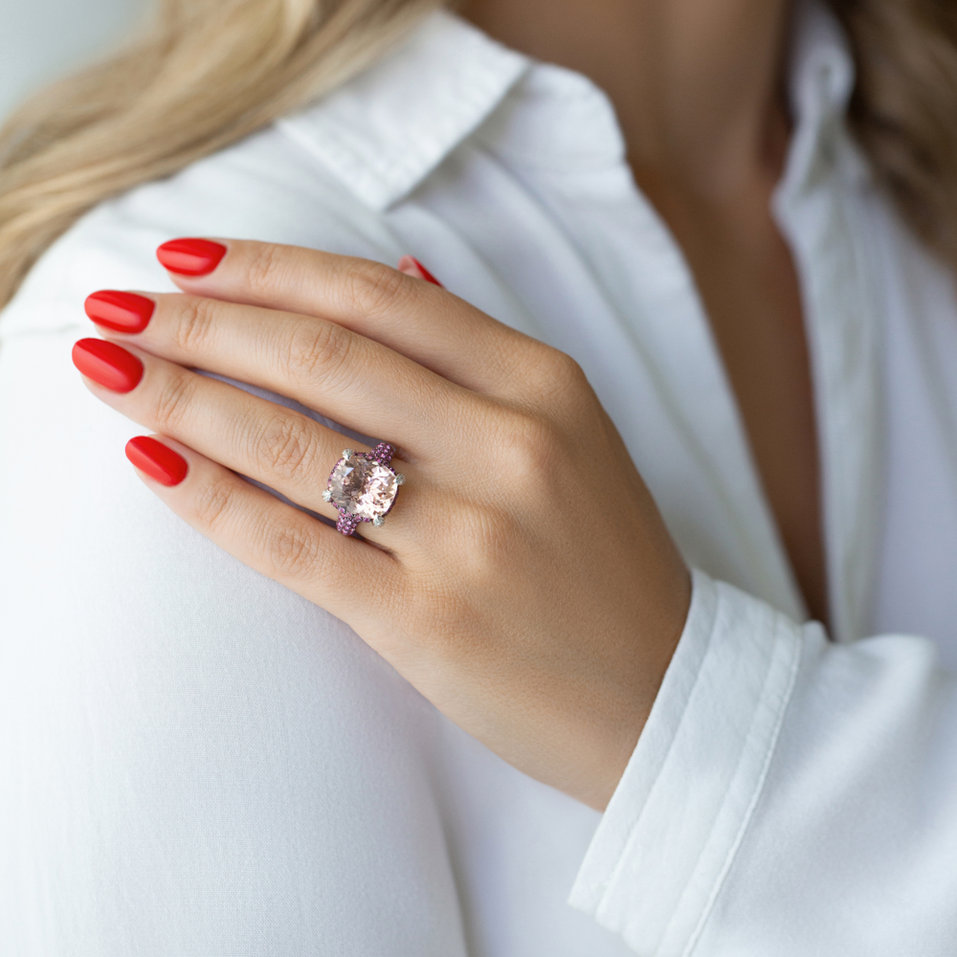 Prsten s morganitem, diamanty a safíry Lady Romantic