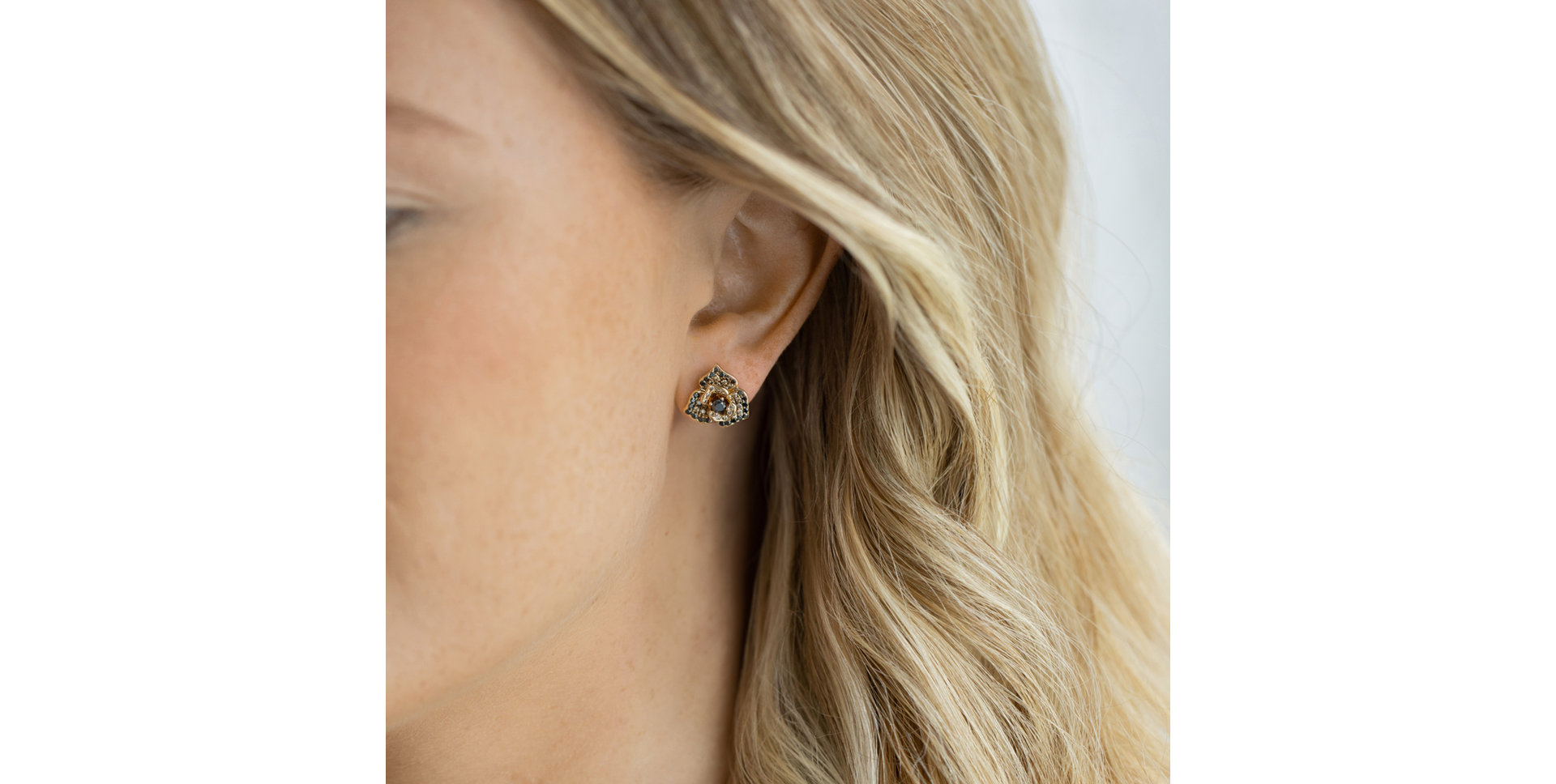 Náušnice s barevnými diamanty Midnight Orchid