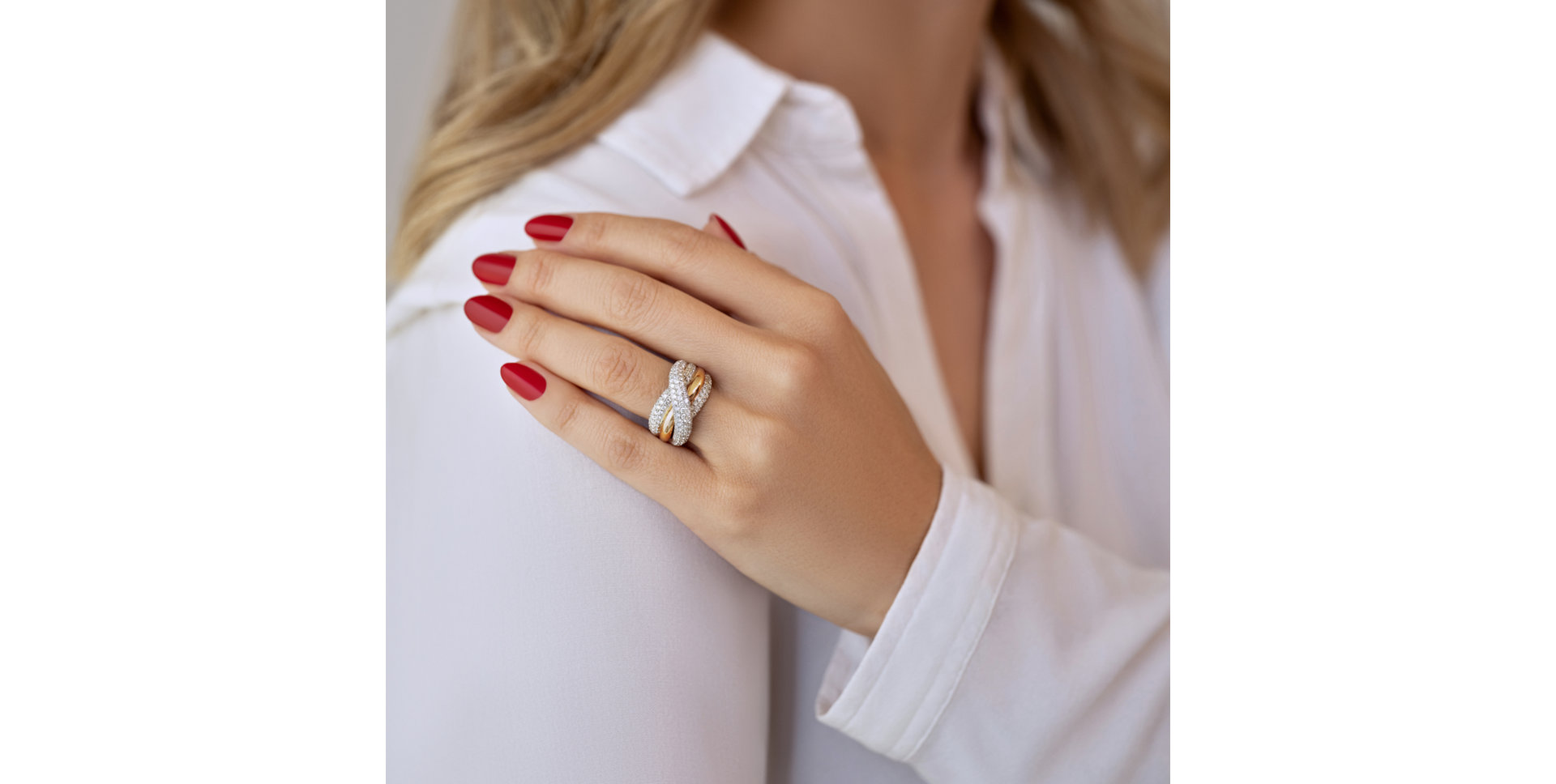 Prsten s diamanty Pink Academia