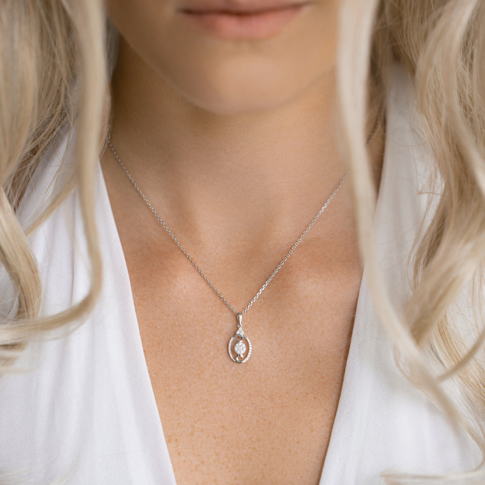 Přívěs s diamanty Peaceful Haven