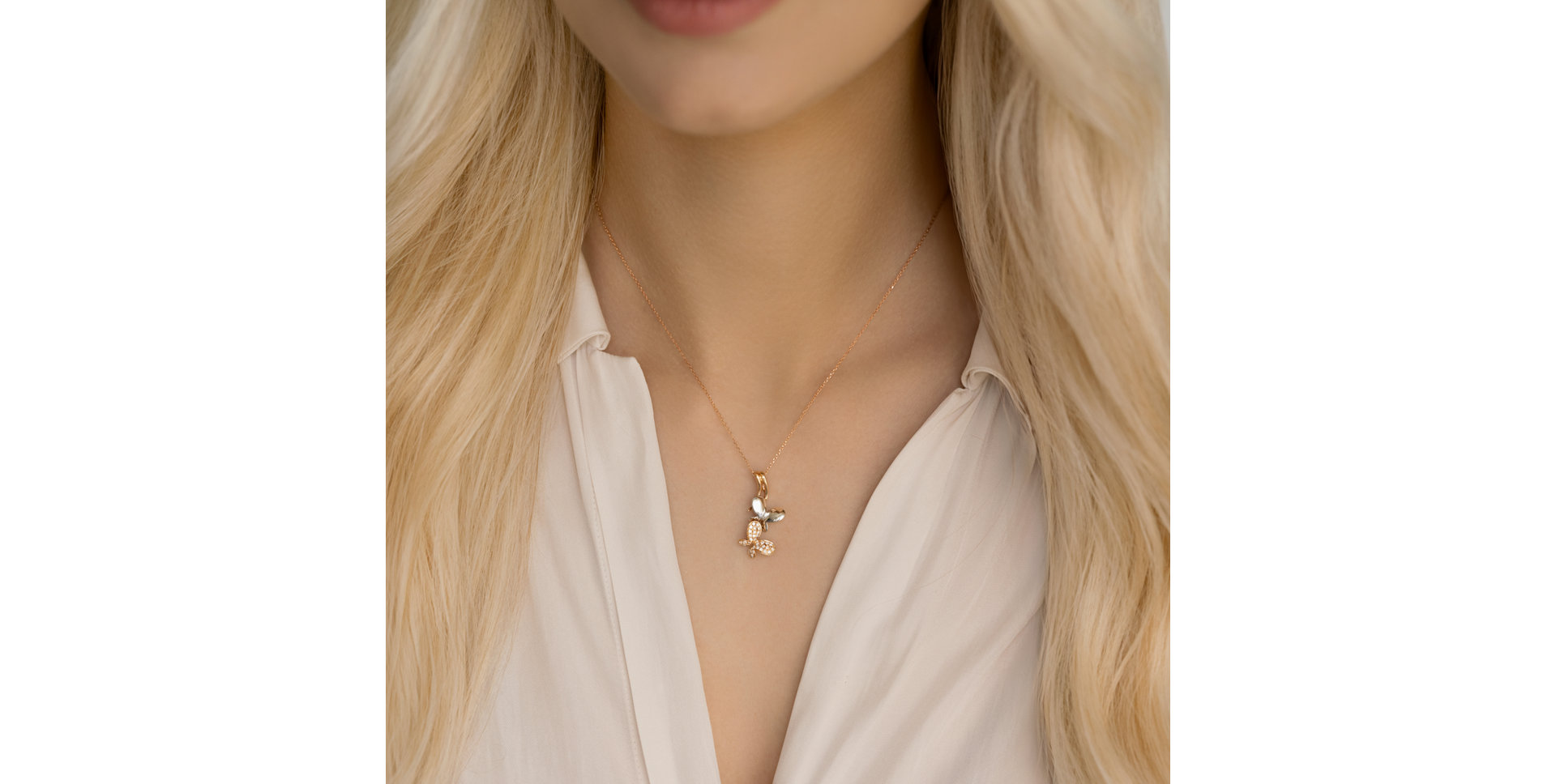 Přívěs s diamanty Butterfly Sin