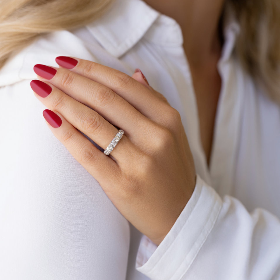 Prsten s diamanty Branwen