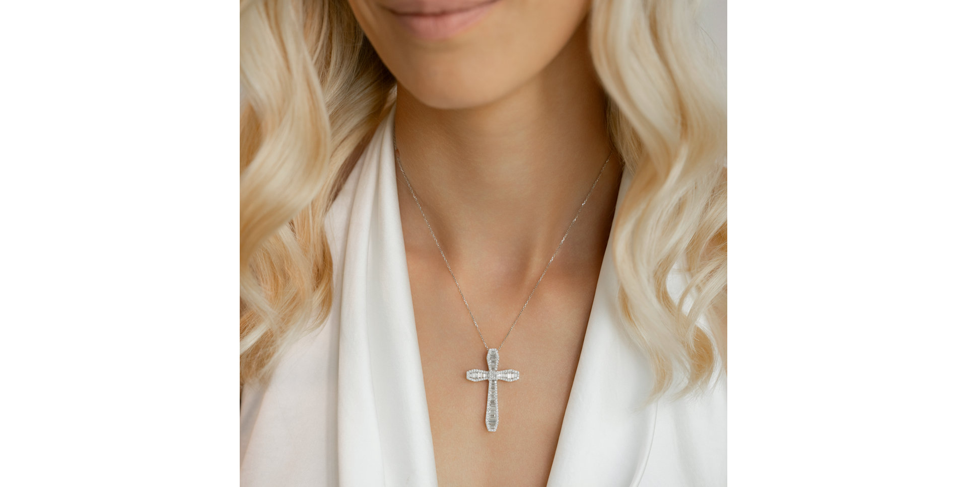 Přívěs s diamanty Diane Key