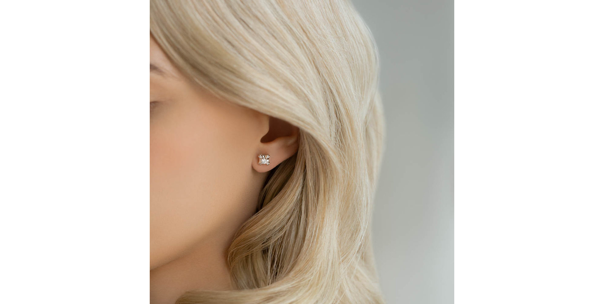 Náušnice s diamantem Free Luck