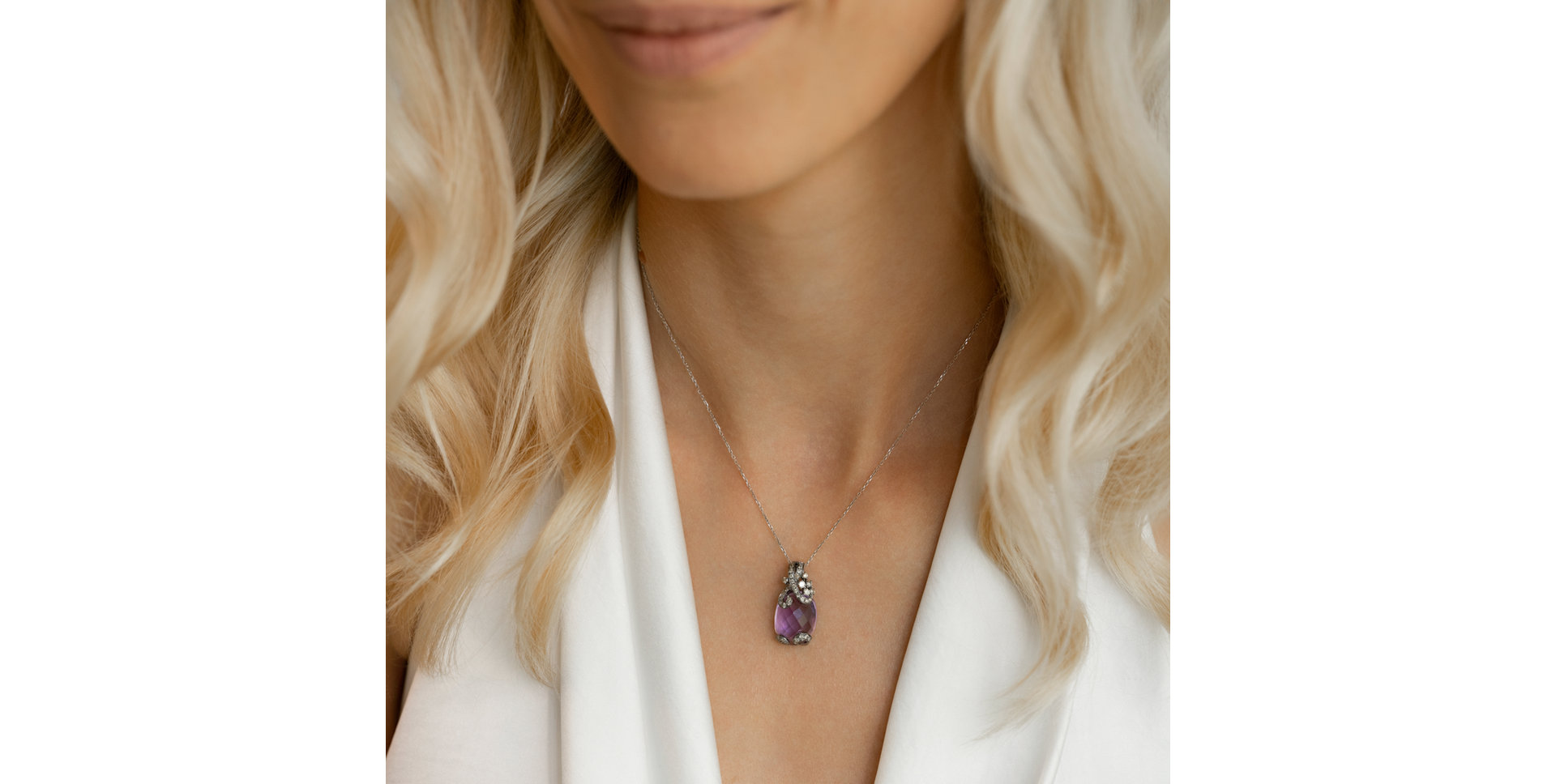 Přívěs s hnědými diamanty a ametystem Mythic Desire