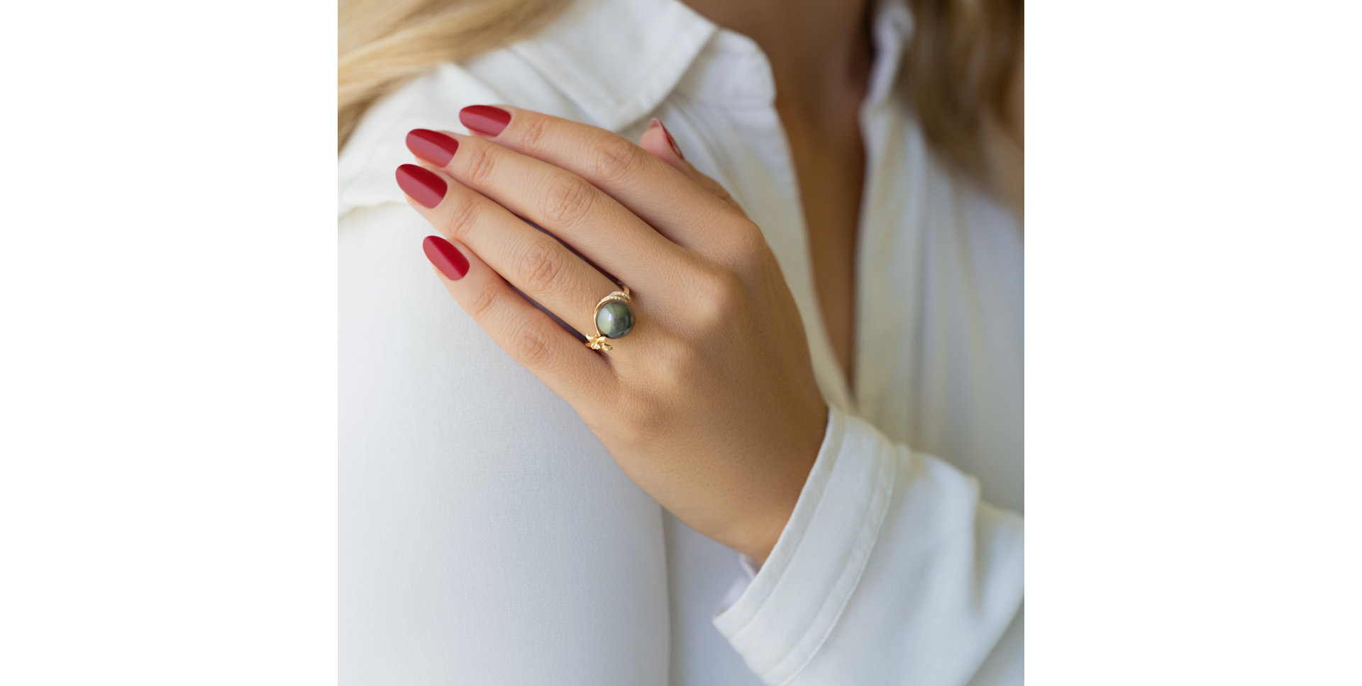 Prsten s perlou a diamanty Poseidons Night