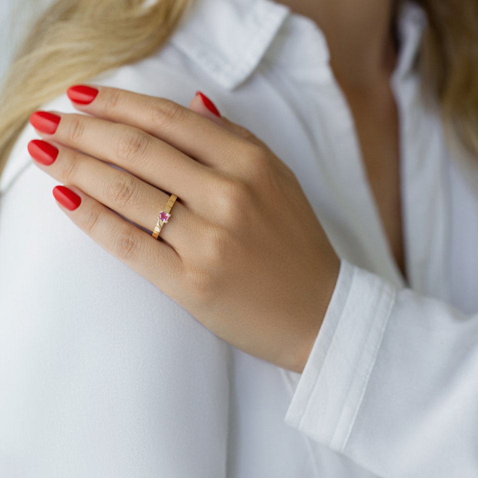 Prsten s diamanty a safírem Sublime Shine