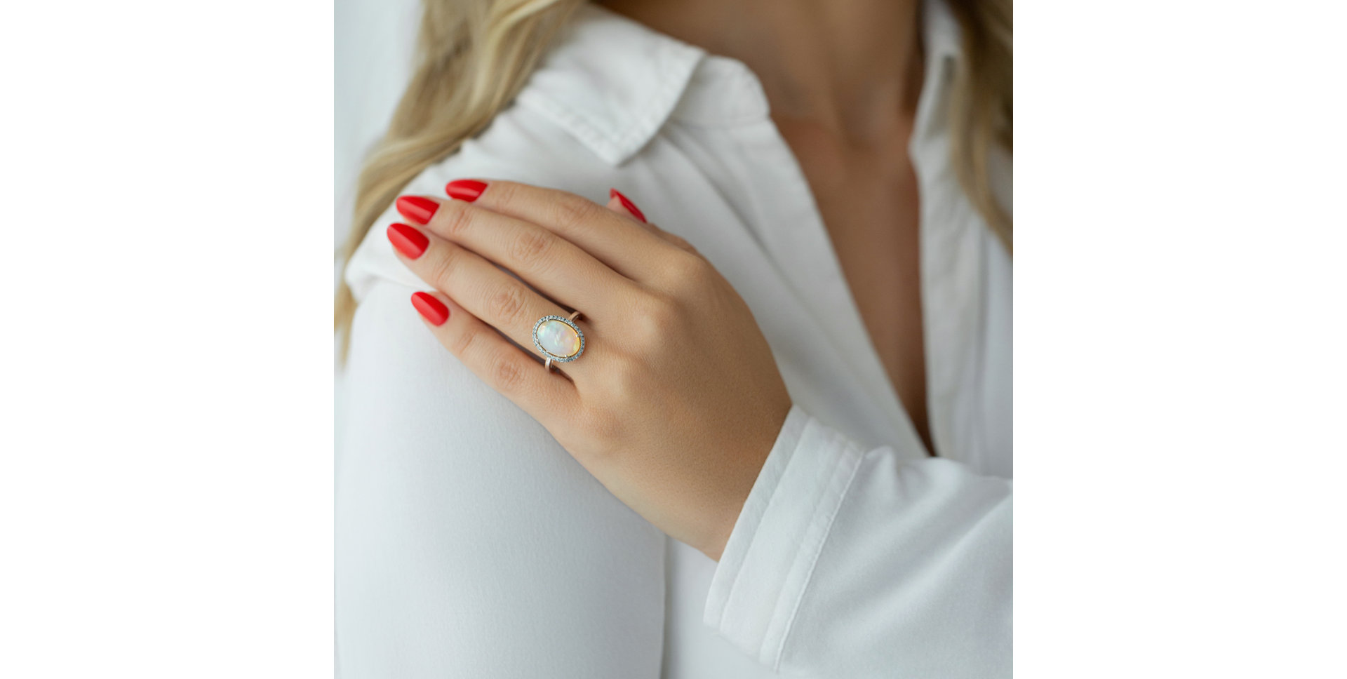 Prsten s diamanty, opálem a safíry Opal Elegance