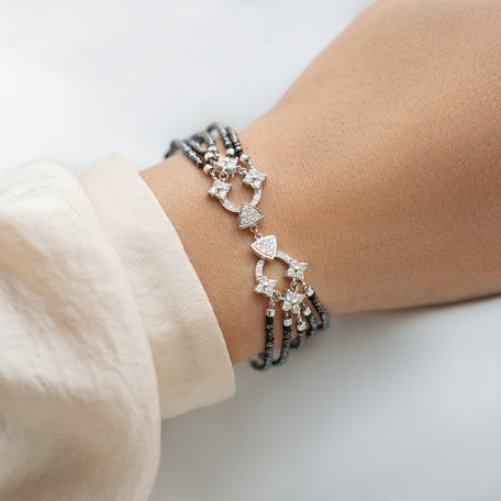 Náramek s černými a bílými diamanty Starshine Garden
