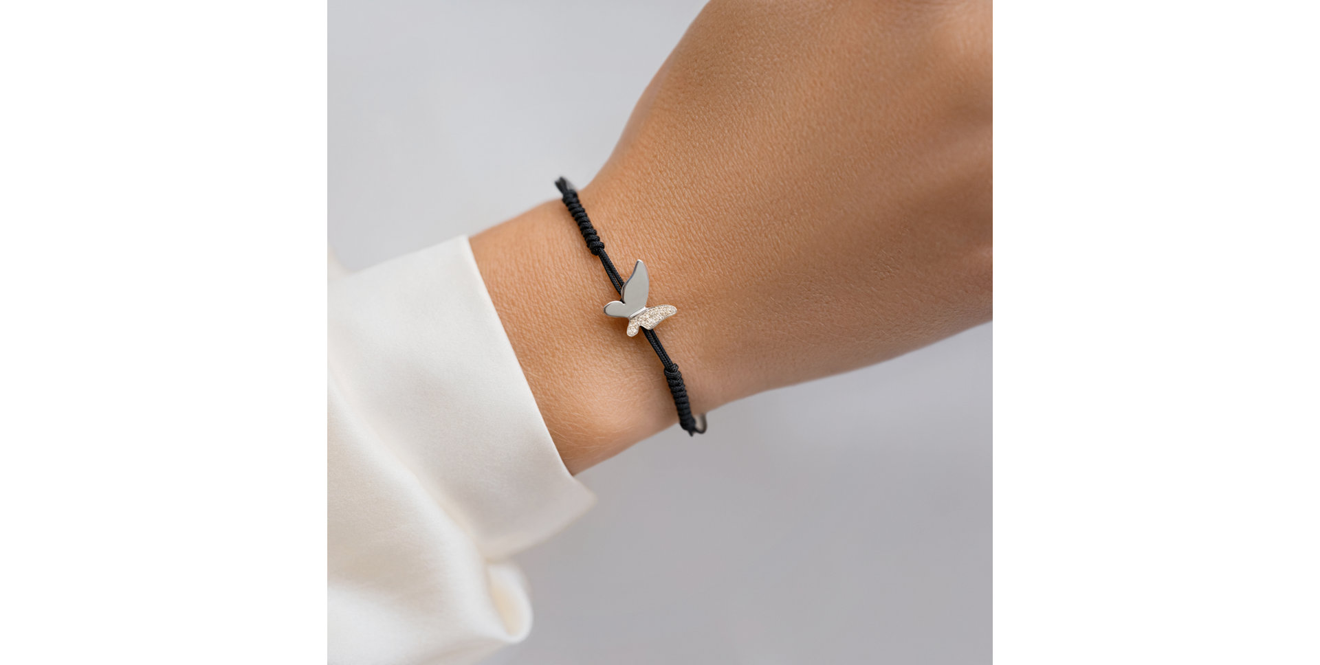 Náramek s hnědými diamanty Sky Butterfly