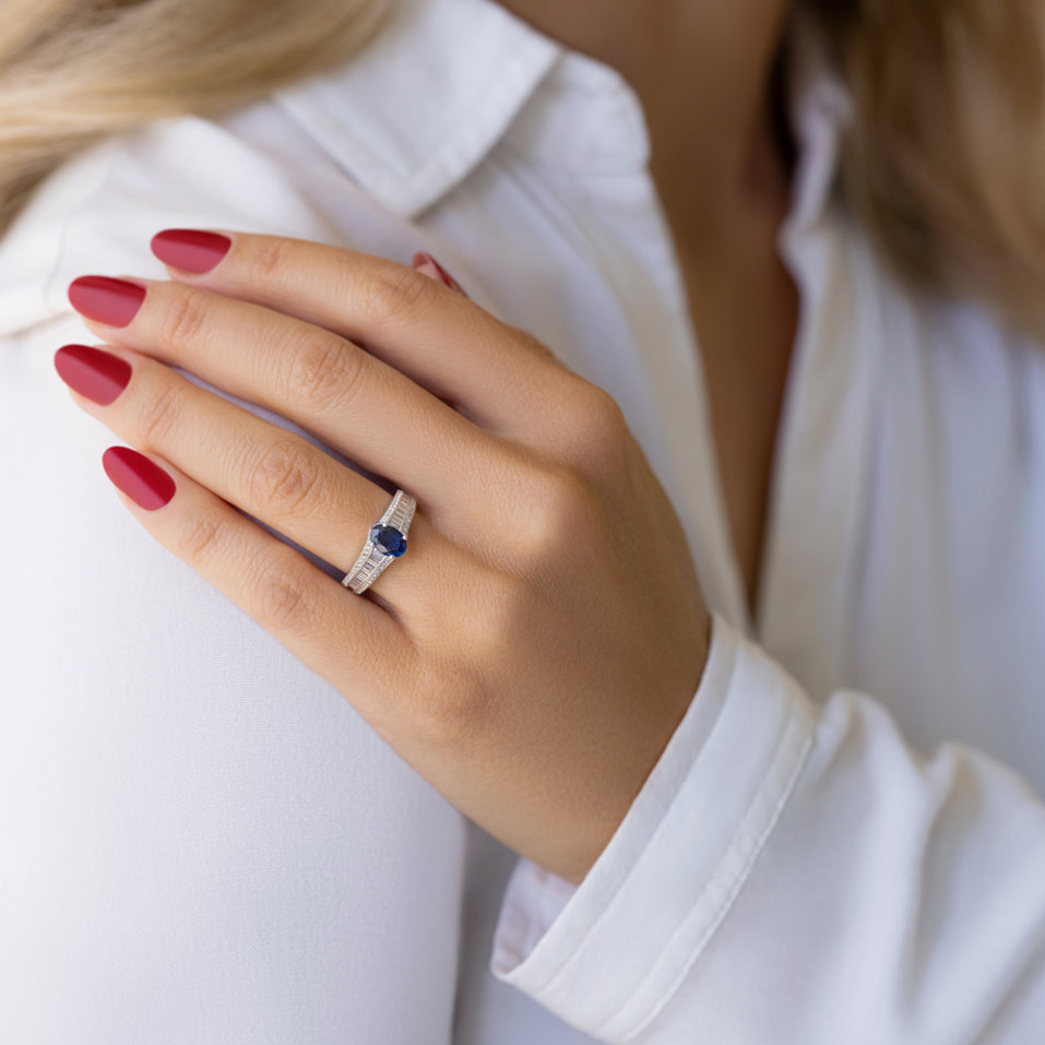 Prsten s safírem a diamanty Sapphire Desire