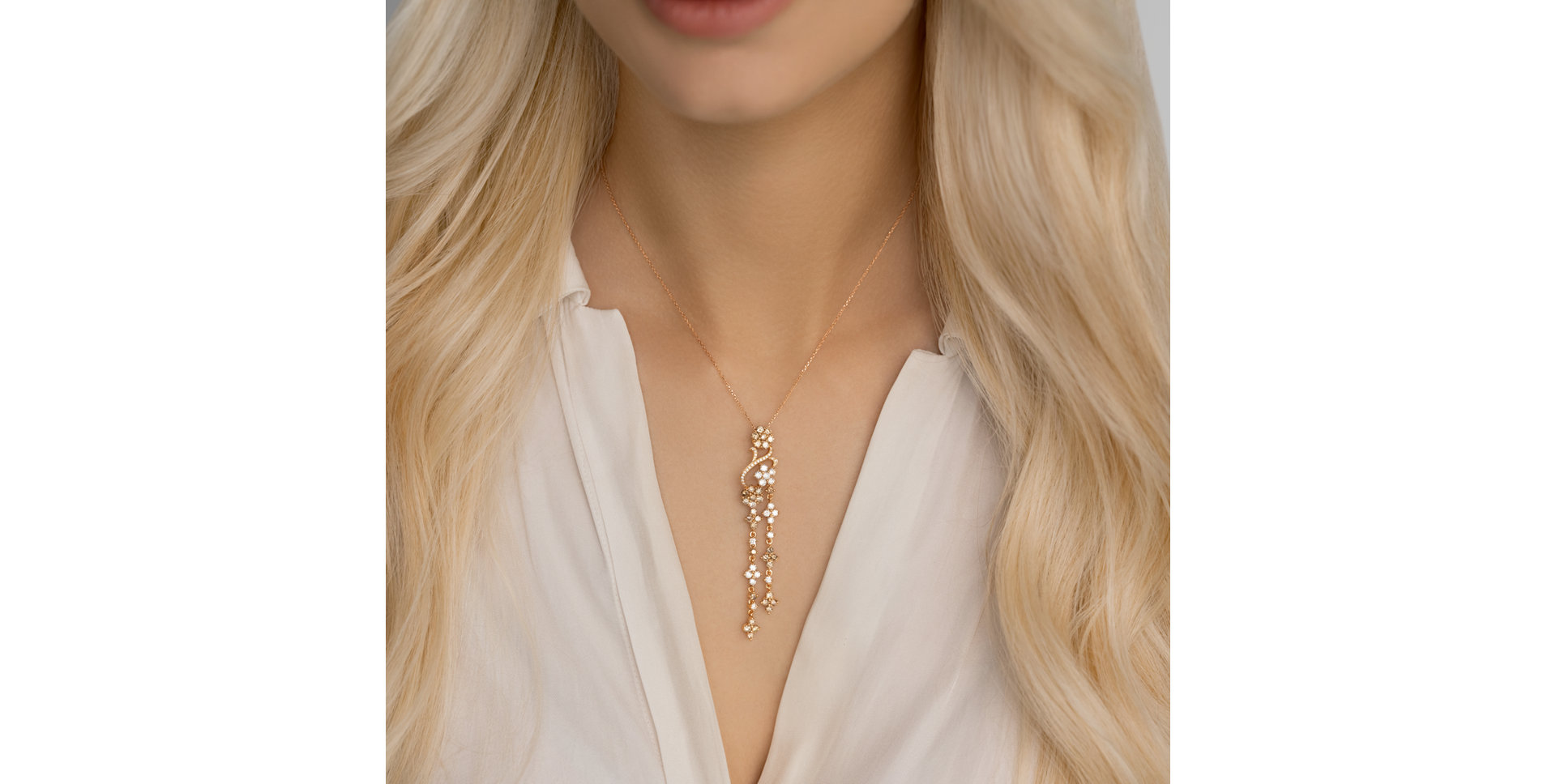 Přívěs s hnědými diamanty Midnight Flowers