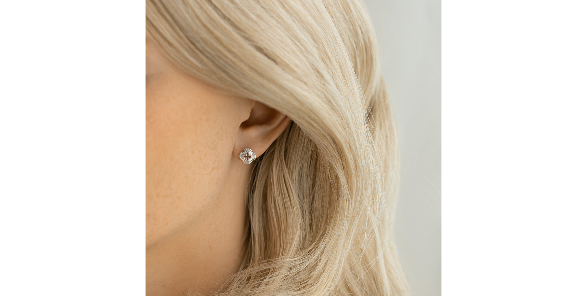 Náušnice s diamanty Damarus