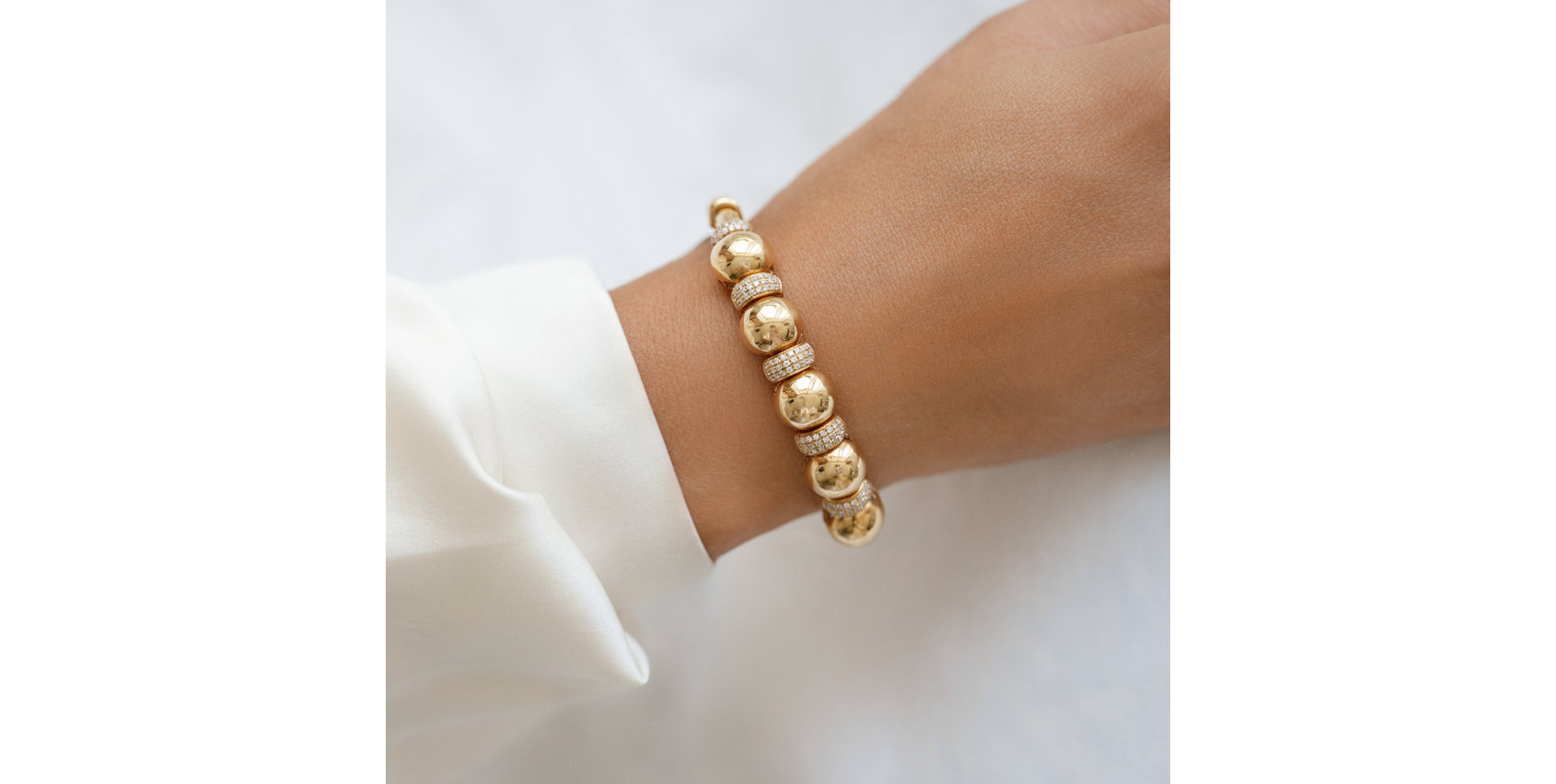 Náramek s diamanty Magic Infinity