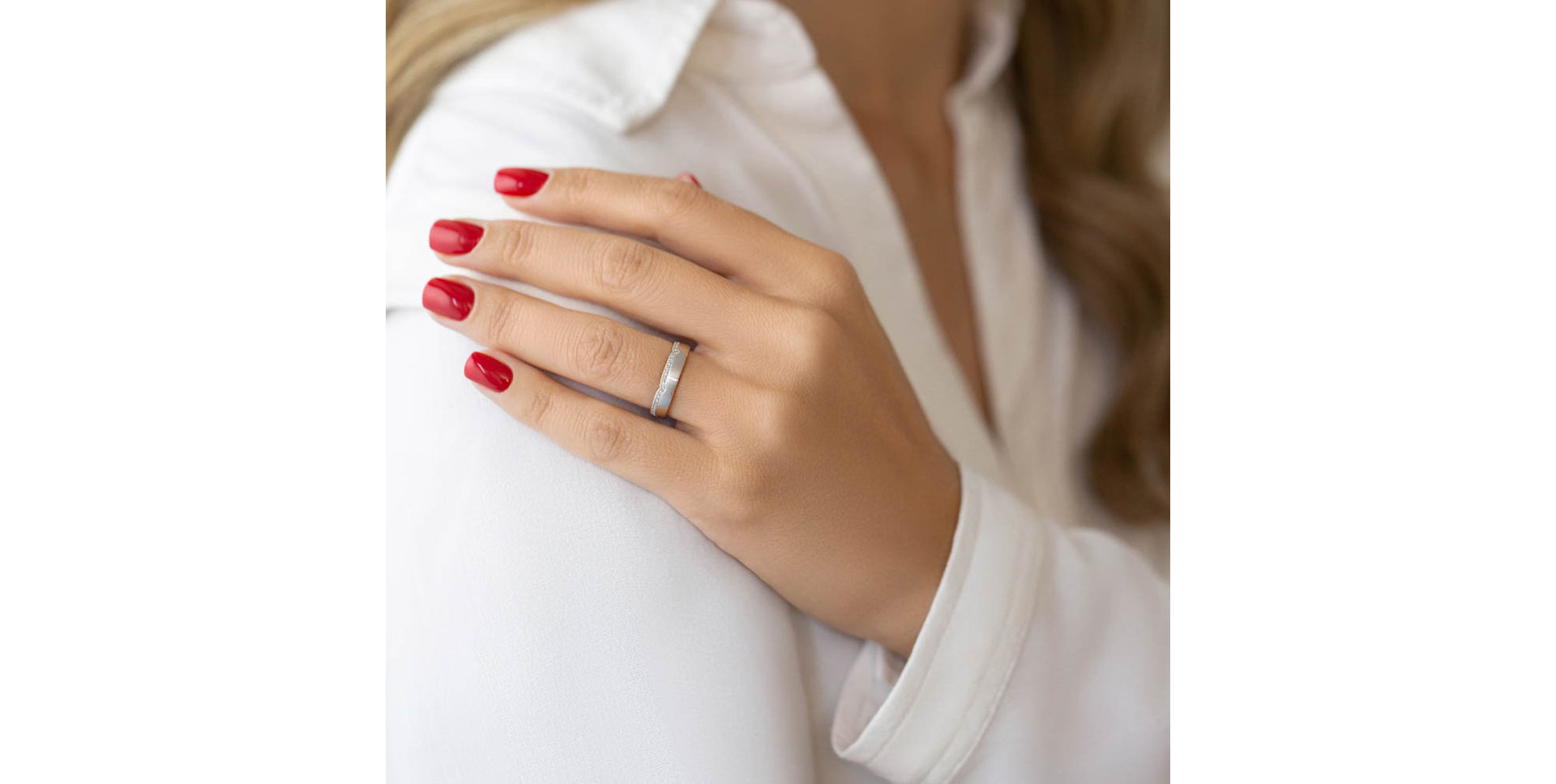 Prsten s diamanty Avallion