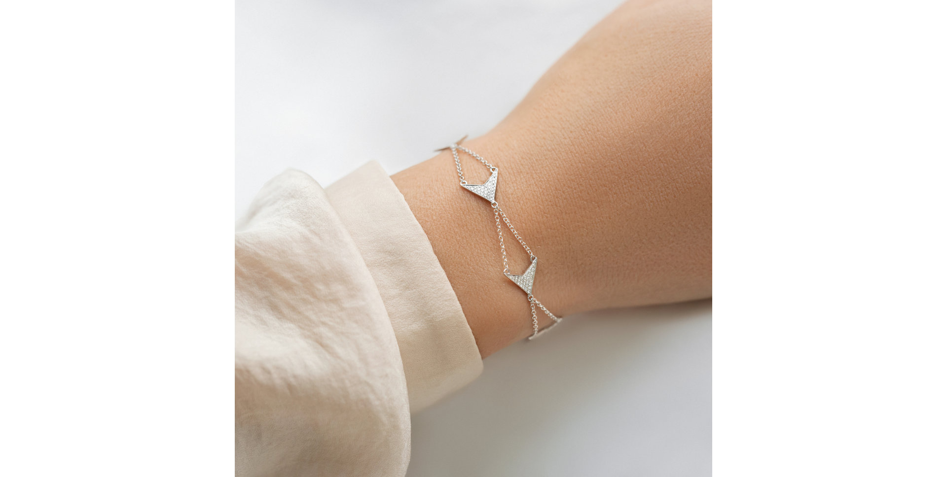 Náramek s diamanty Timeless Grace