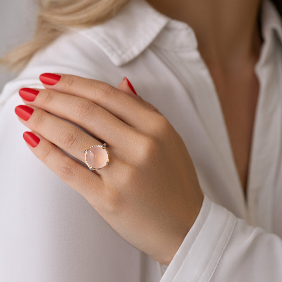 Prsten s diamant, topazem a růženínem Proof of Love