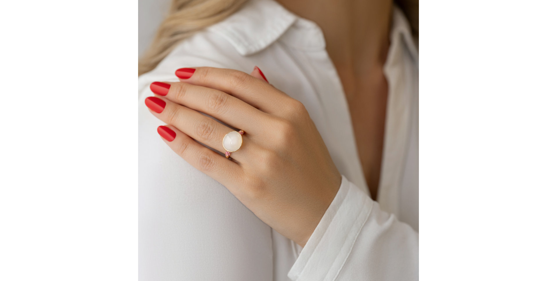 Prsten se safíry a měsíčním kamenem Echoes of Moonlight