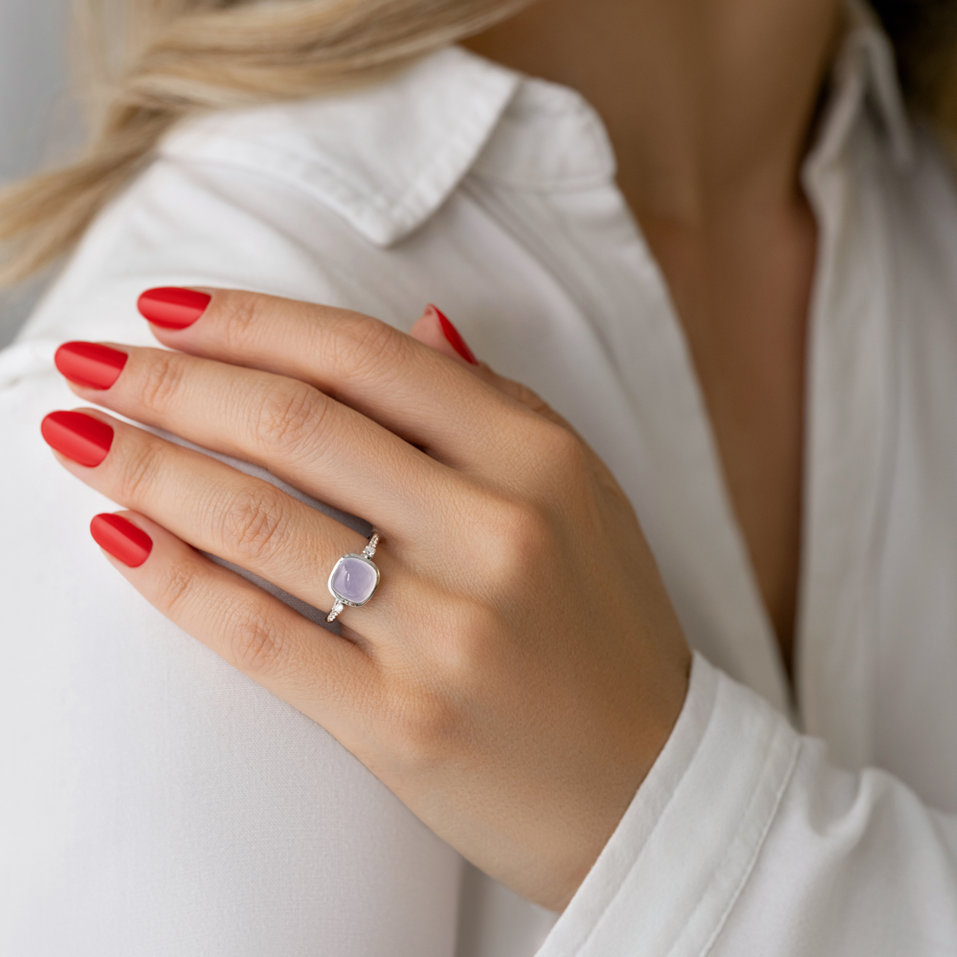 Prsten s chalcedonem a diamanty Mistress Elegance