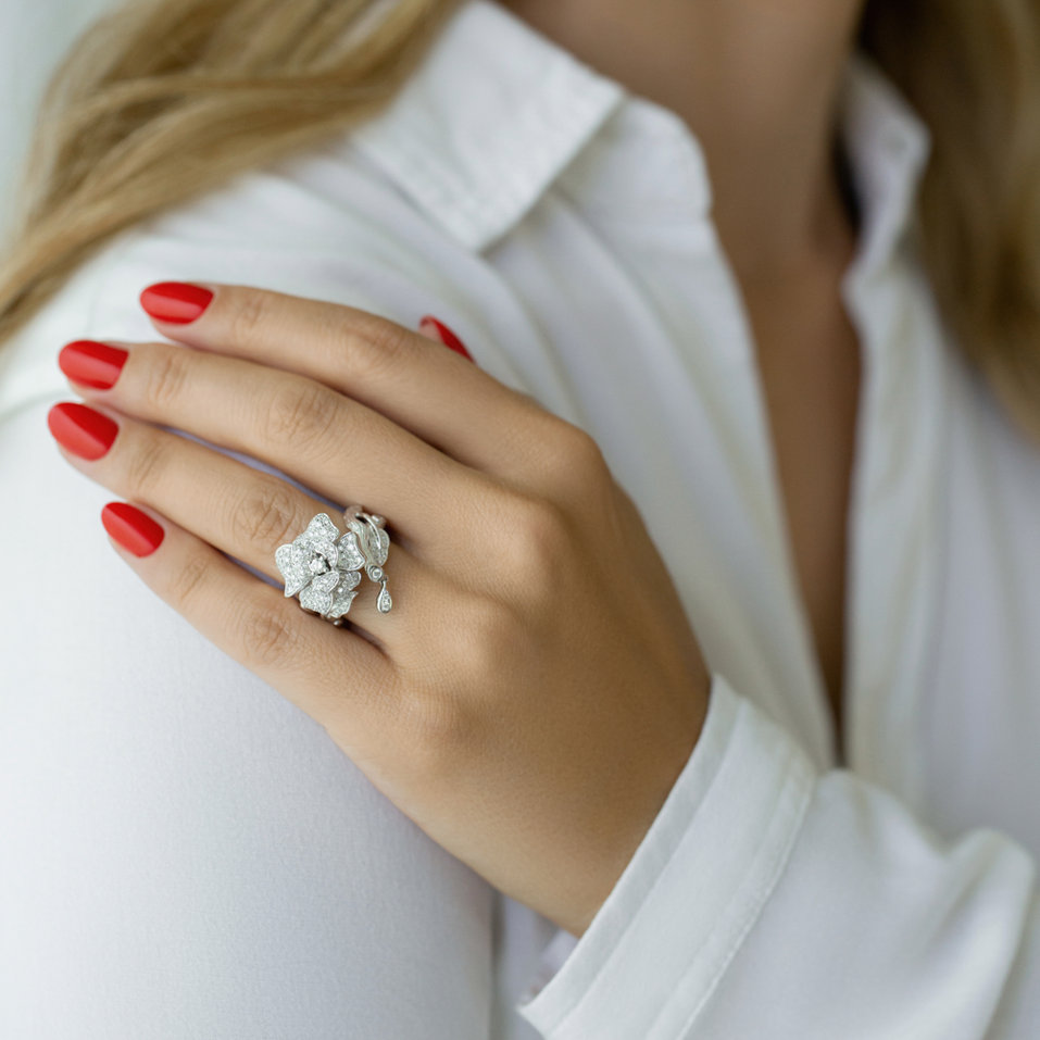 Prsten s diamanty Petal Sparkle