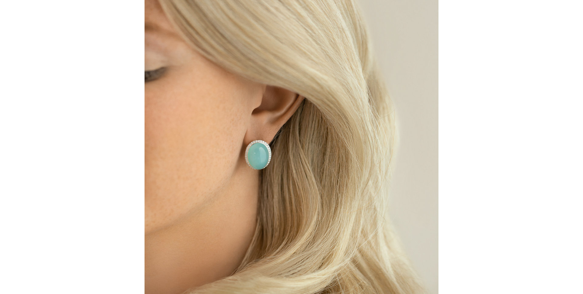 Náušnice s chalcedonem a diamanty BloomBurst