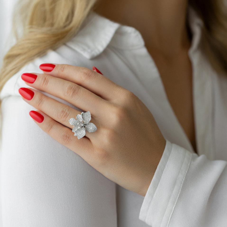 Prsten s diamanty Royal Lily