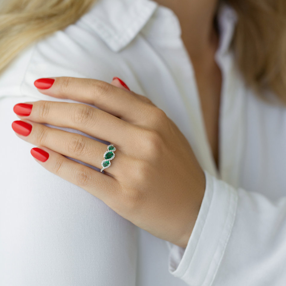 Prsten s diamanty a smaragdy Cassidy