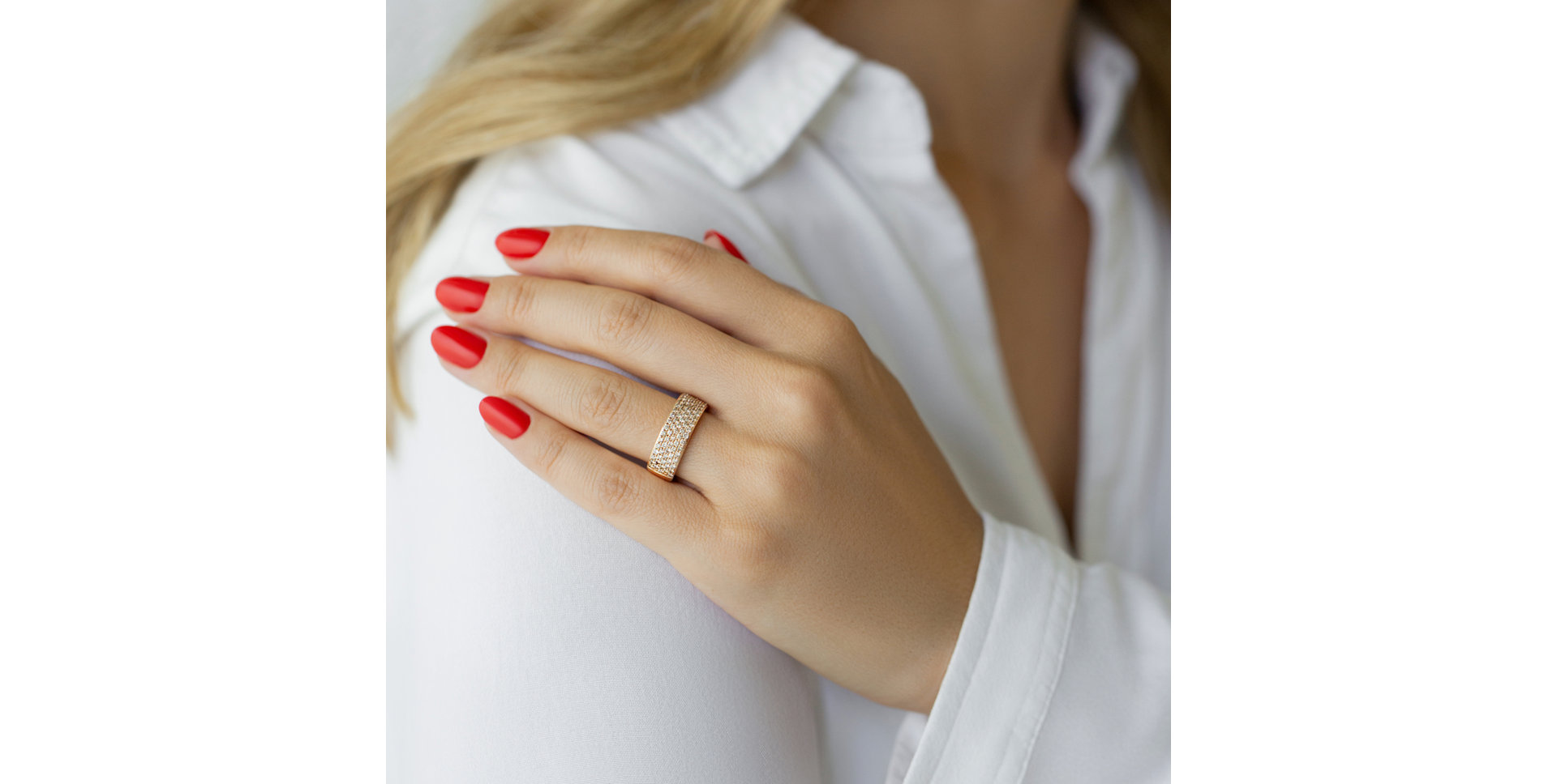 Prsten s hnědými diamanty Snake Treasure