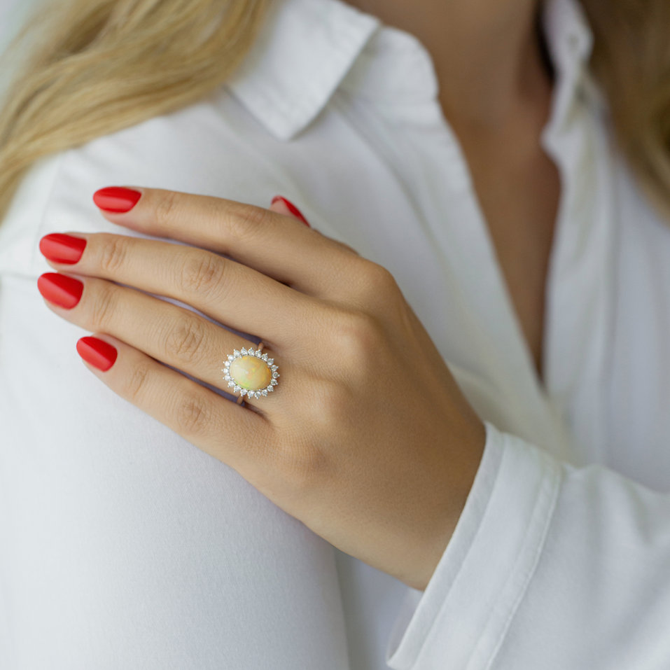 Prsten s opálem a diamanty Diamond Czarina