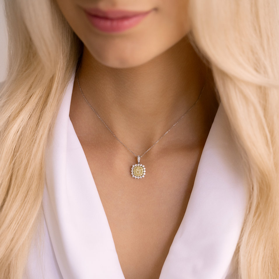 Přívěs s bílými a žlutými diamanty Bright Feeling