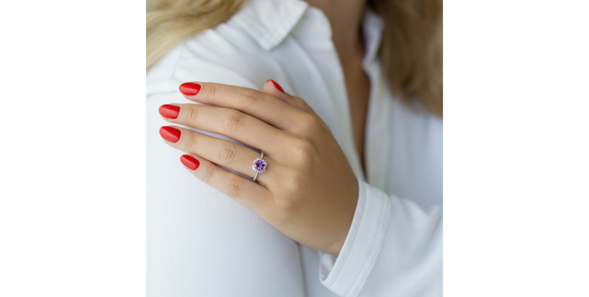 Prsten s tanzanitem a diamanty Flower Parade